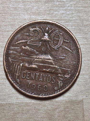 Mexico 20 centavos coin, 1960. KM# 440, bronze. Teotihuacan btw 2 volcanos.