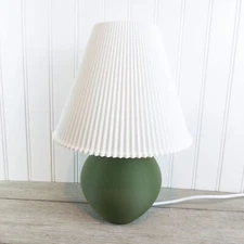 Modern Table Lamp, The Vima Lamp 3D Printed Desk Lamp Bedside Lamp, Fluted Shade