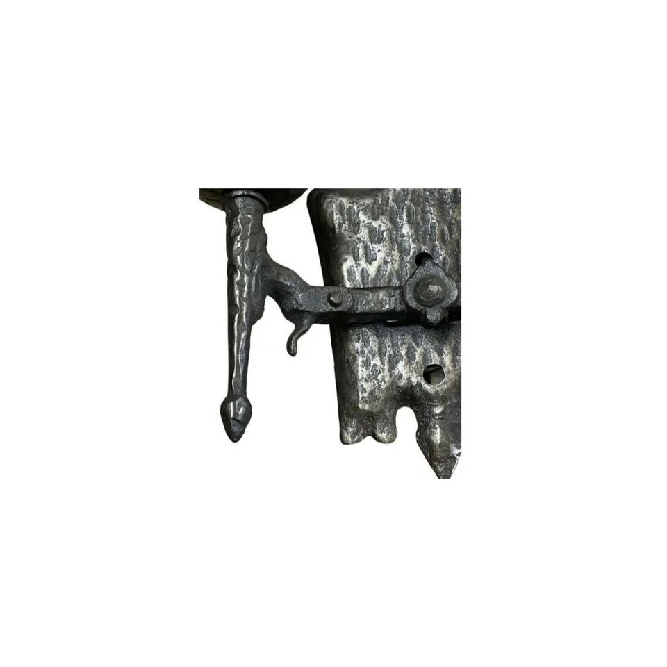 Arandela dupla 1920 Tudor Arts and Crafts ferro fundido enegrecido por Levolite - Imagem 4 de 4