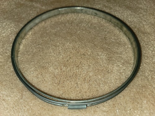 Vintage 7" Metal Round Spring Tension & Cork Lined Embroidery Hoop - Picture 4 of 6