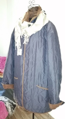 Aigner Jacke Stepp Jacke dunkel blau Kragen gr. Taschen Gr. 46 Damen /XL Herren - Bild 7 von 11