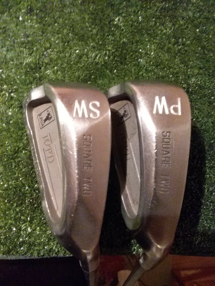 Square Two Ladies WPD Pitchin and Sand Wedge Set Graphite Shafts - Image 4 of 4