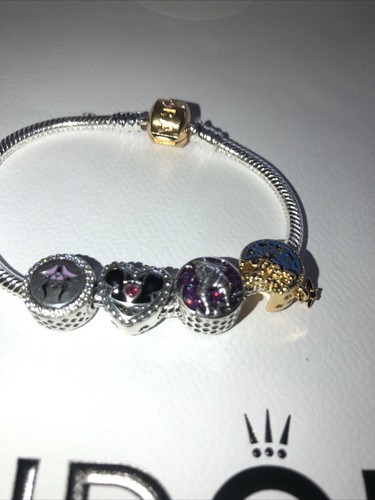 Stunning Pandora 925 Sterling Silver 16 cm Bracelet & 4 Charms Disney:see Photos - Picture 2 of 5