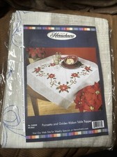 GOLD STAR  POINSETTIA TABLE TOPPER embroidery kit HERRSCHNERS NIP 35  Sq Xmas
