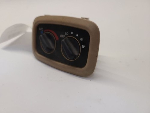 98 99 00 TOYOTA SIENNA TEMPERATURE CONTROL REAR CONTROL OEM 4 DOOR - Picture 3 of 6
