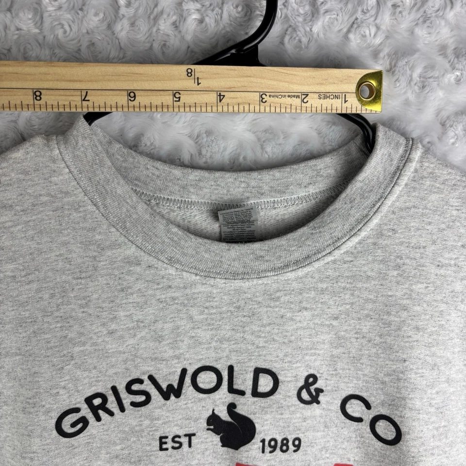 РОЖДЕСТВЕНСКИЕ КАНИКУЛЫ GRISWOLD ДЕРЕВО ФЕРМА СВИТЕР ТОЛСТОВКА ЖЕНЩИН РАЗМЕР SM ПРАЗДНИК - Изображение 2 из 4