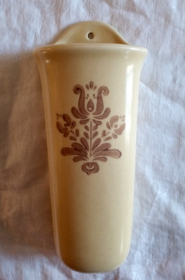 Pfaltzgraff Village Wall Pocket Vase 8'' Match Utensil Holder OMG They DO Exist!