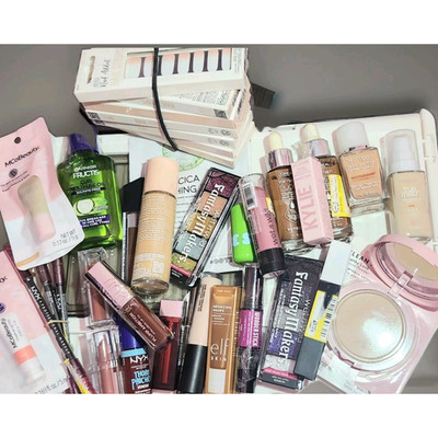 Wholesale Cosmetics Makeup Beauty Lot 100+ Pieces Makeup Lot