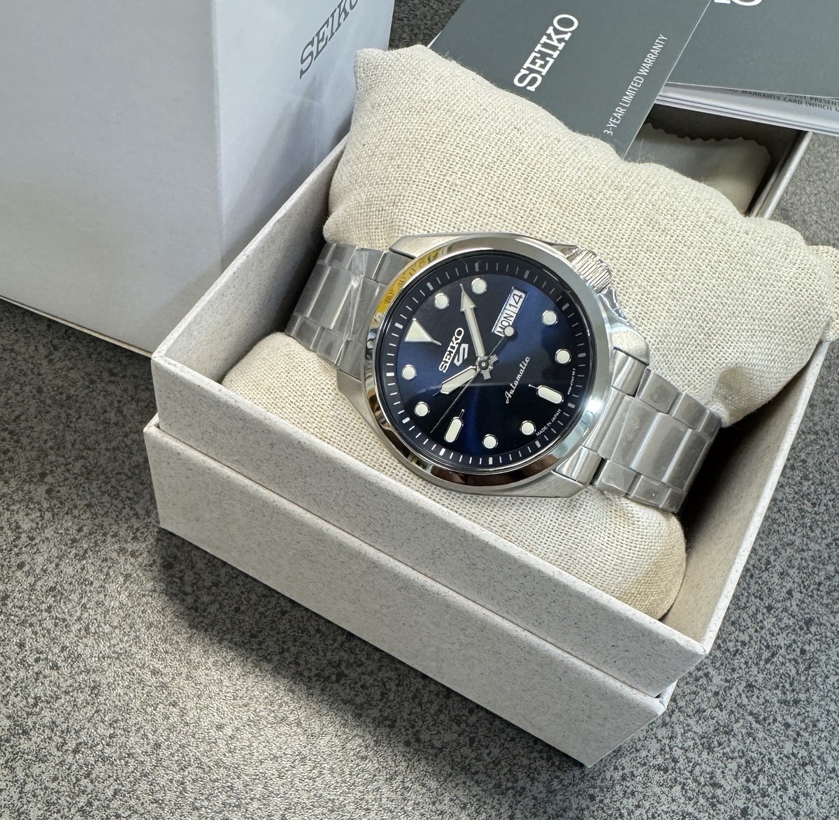 SEIKO 5 Sports Men's Automatic Day-date Blue SRPE53 NEW With Tag