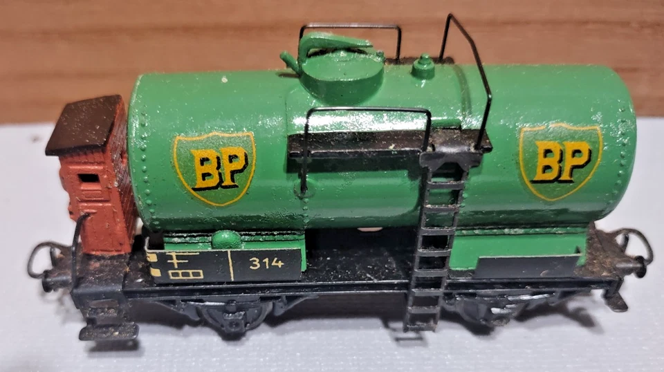 VINTAGE MARKLIN 314 BP  FREIGHT CAR 1950'S 3 RAIL HO - Image 3 of 4