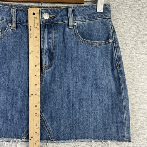PacSun Denim Mini Skirt Womens Size 27 Medium Wash Frayed Raw Hem Jean - Picture 7 of 16