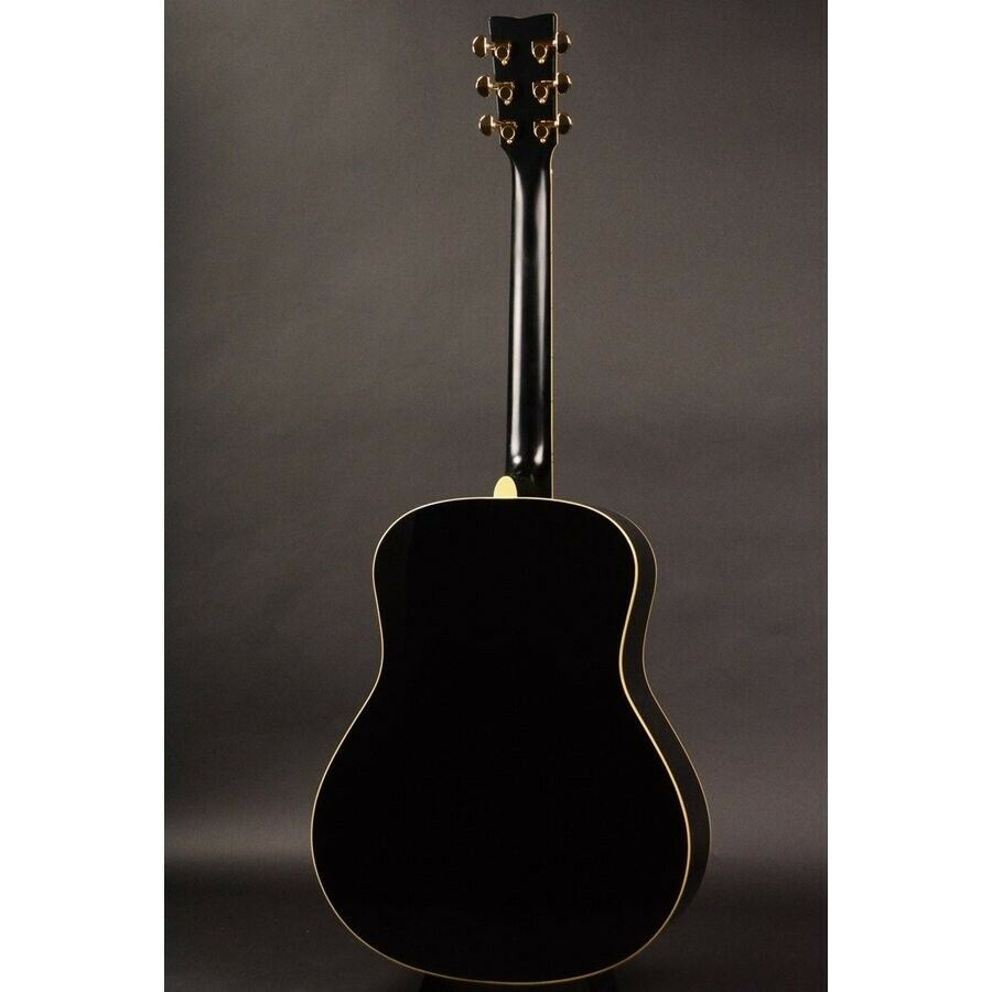 Yamaha Ll6 Are Black Color / Acoustic Guitar With Litecase Yamaha Ll6 Are Black Color / Acoustic Guitar With Litecase