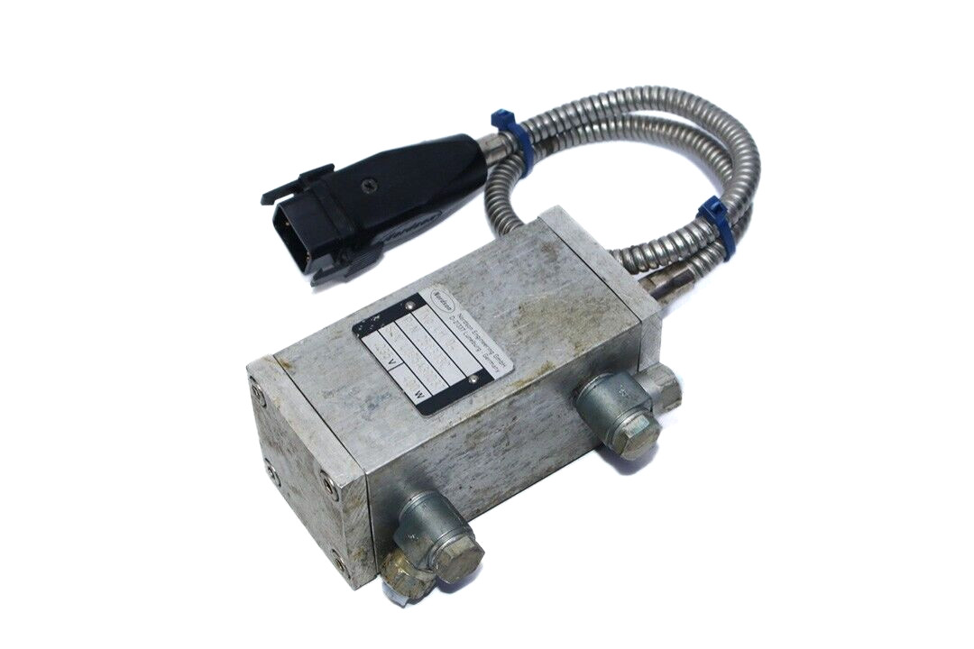NORDSON LH 04 HOT GLUE DESPENSER MODULE 256313C