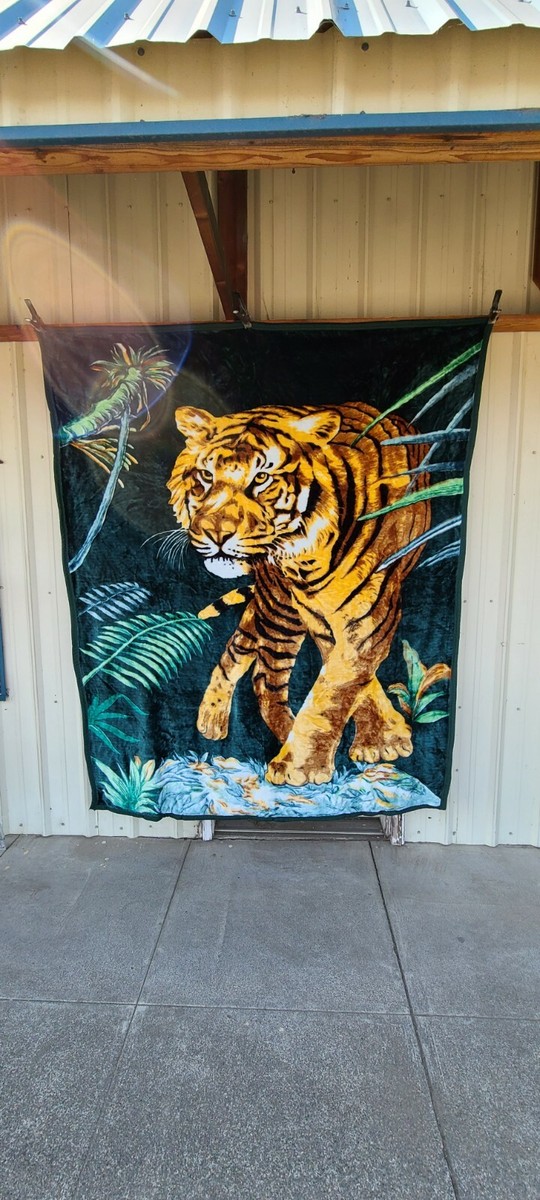 TIGER CAT JUNGLE QUEEN SIZE BLANKET