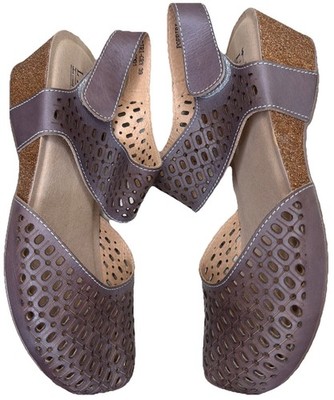 L'Artiste Spring Step Poppiri Clog Mules NWOT Grey Taupe Leather Size 39 US 8.5