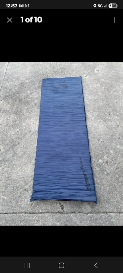 Almohadilla para dormir autoinflable ALPS Mountaineering serie Ultra Light tamaño regular Foto 2 de 4