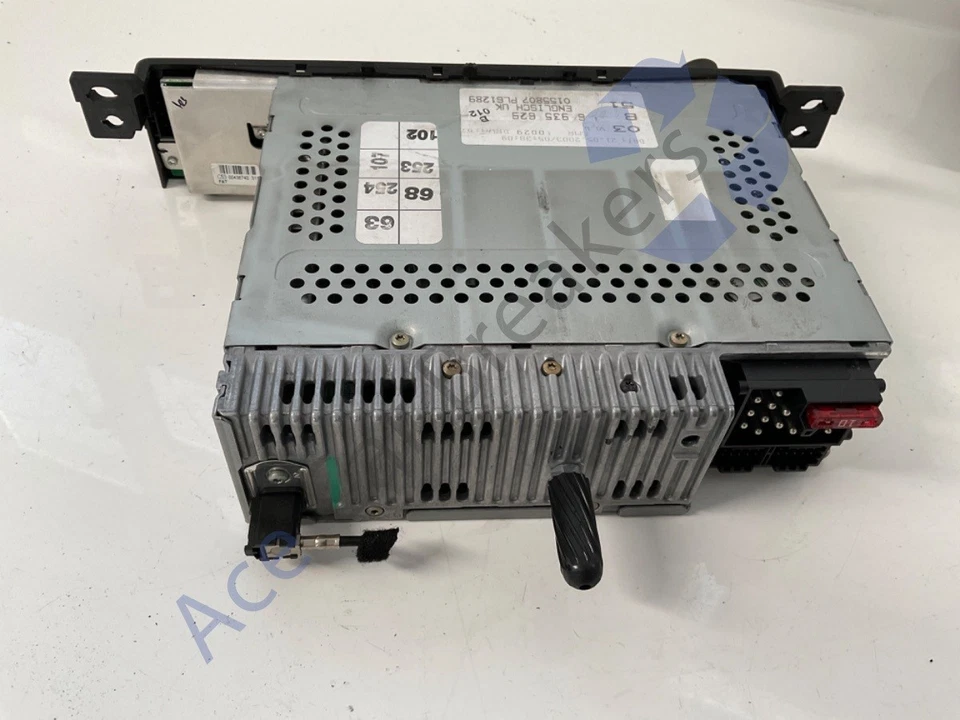 BMW 3 Series Coupe E46 Facelift Radio Cassette Player 6935629 - Image 2 of 4