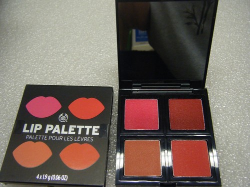 BODY SHOP 4 SHADE MIRRORED LIP PALETTE - NEW - SEALED - Picture 2 of 7