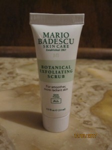 Mario Badescu Botanical Exfoliating Scrub NEW