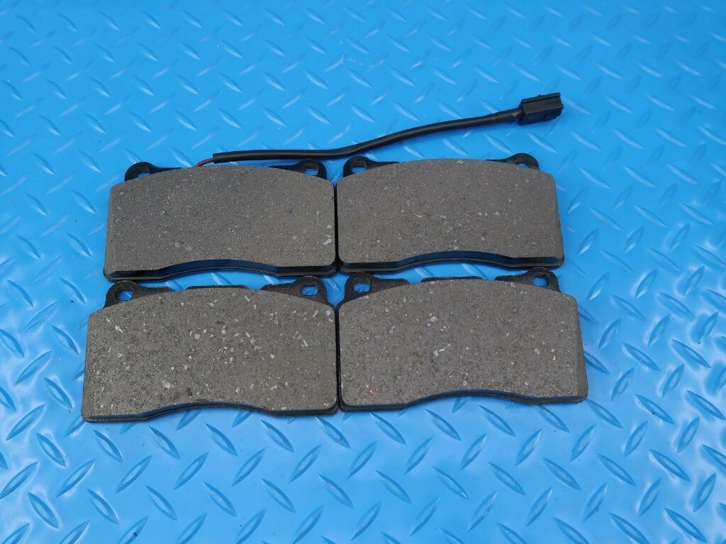 Maserati Ghibli Base front brake pads LOW DUST TopEuro #9814
