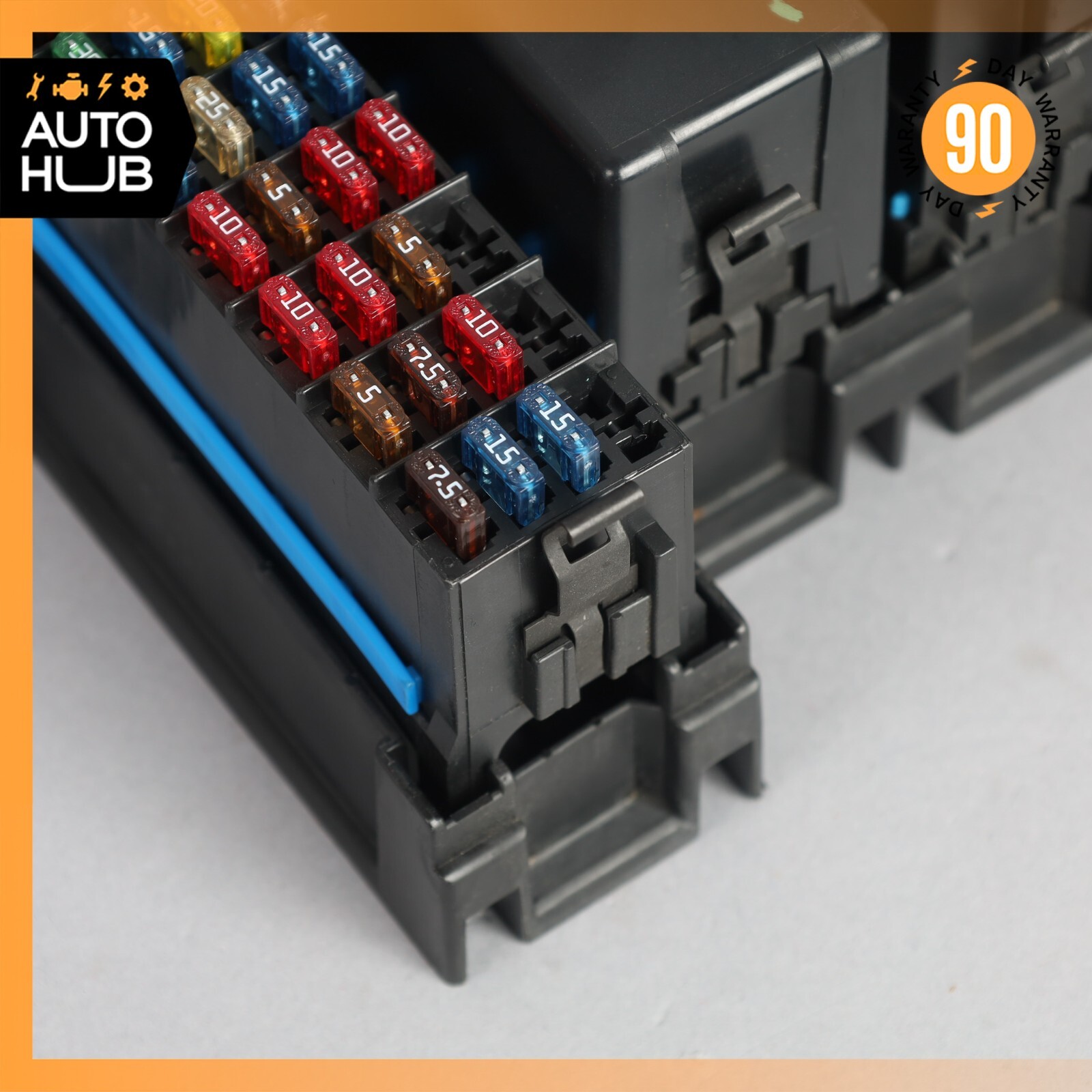 02-07 Maserati Spyder Coupe 4200 GranSport GT M138 Dash Relay Fuse Box OEM 61k