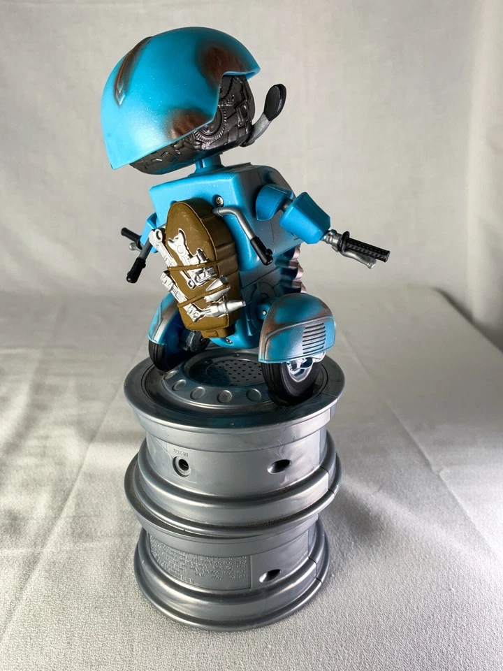 Transformers The Last Knight Dancing Sqweeks Autobot Music Motion Activated Toy - Image 3 of 4