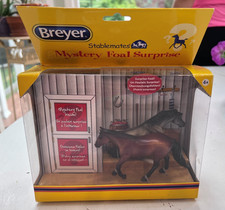 NIB 2015 Breyer Stablemates Mystery Foal Surprise