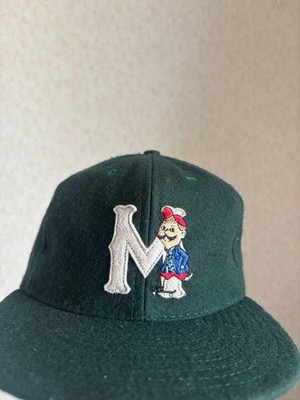 EBBETS FIELD FLANNELS dunkelgrüne Baseballmütze mit gesticktem M & Figur JPN
