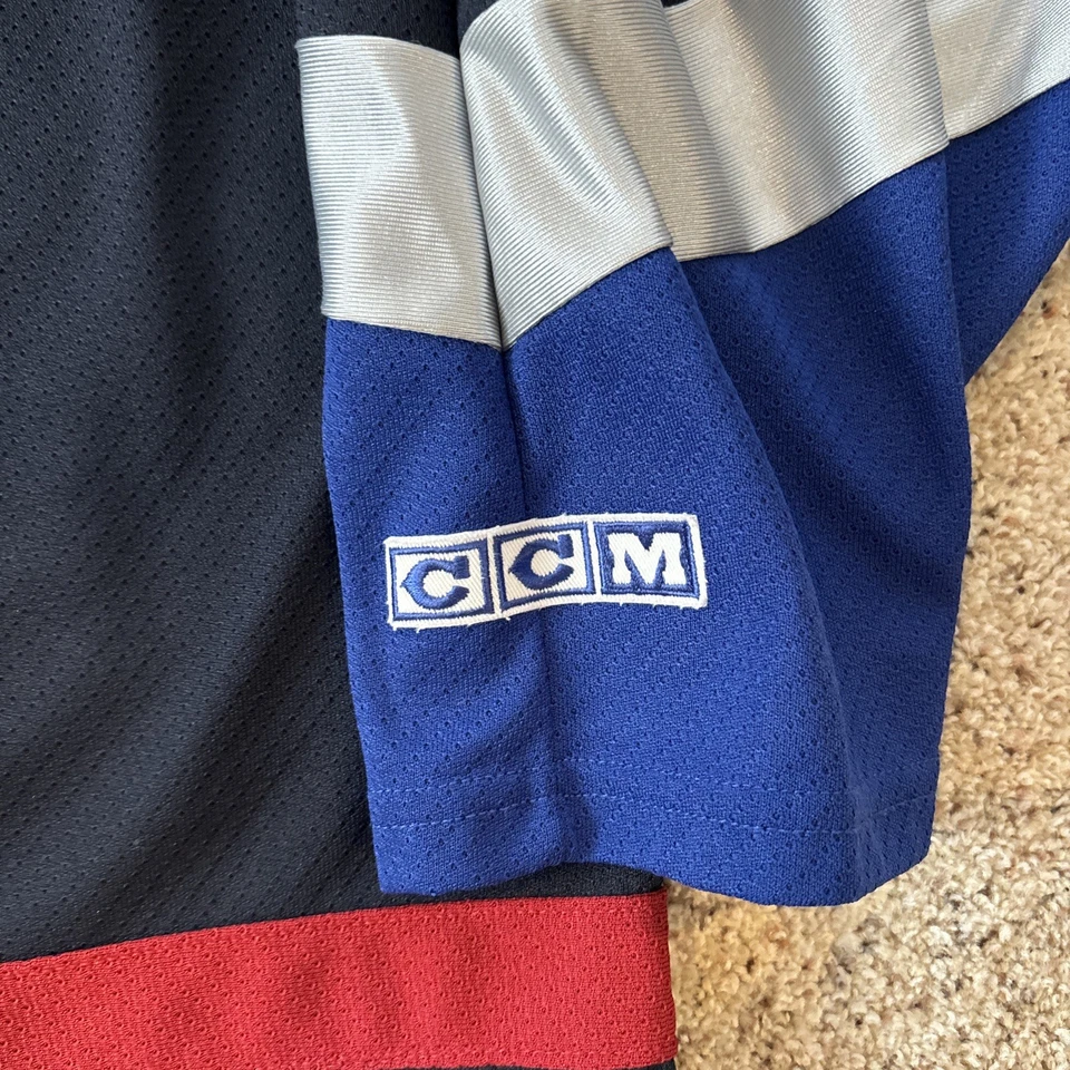 Vintage Vancouver Canucks Blue CCM Hockey Jersey Size XXL - Image 3 of 4