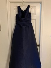 alfred sung gown size 14 New w tags 