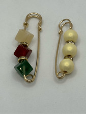 2 Piece Brooch Pin Bundle Green