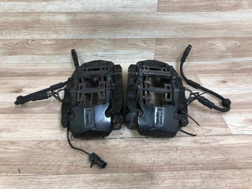 JUEGO FRENOS PINZA BREMBO DELANTEROS AUDI RS6 OEM L Y R 4,2 L 2003-2004 Foto 3 de 4