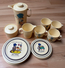 1978 HOLLY HOBBIE Tea Set Cups Plates Dishes 16 Piece Playset Vintage Plastic