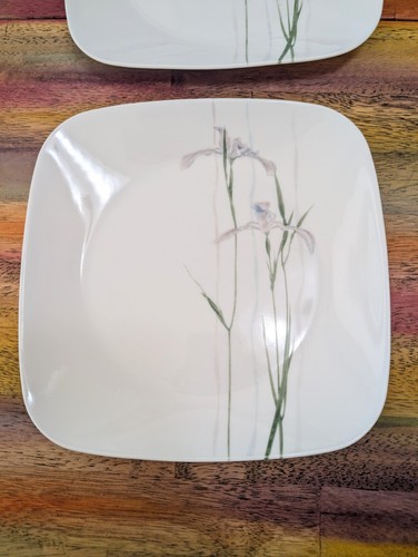 ⭐ Set Of 4 Corelle Salad Luncheon Plates 9⅛" Shadow Iris Square Floral USA Nice - Picture 3 of 10
