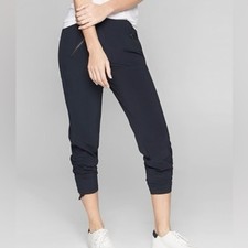 Athleta Aspire Black Zipper Front Pocket Athletic Ankle Pant