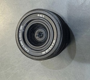 Sony FE 28-60mm f/4-5.6 Full Frame Zoom Lens SEL2860 40.5mm Filter Size - Black