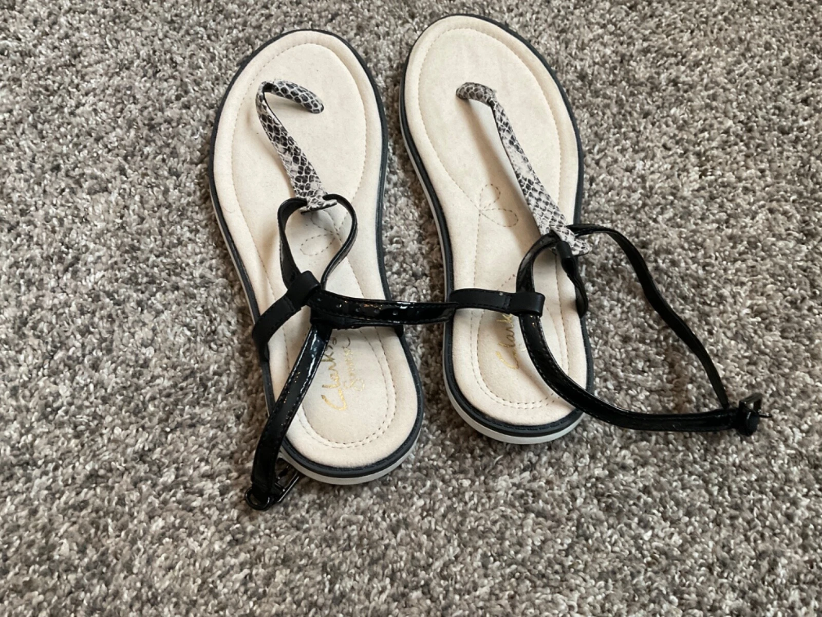 CLARKS Sandali donna Clark’s neri con disegno taglia 7M nuovi senza scatola