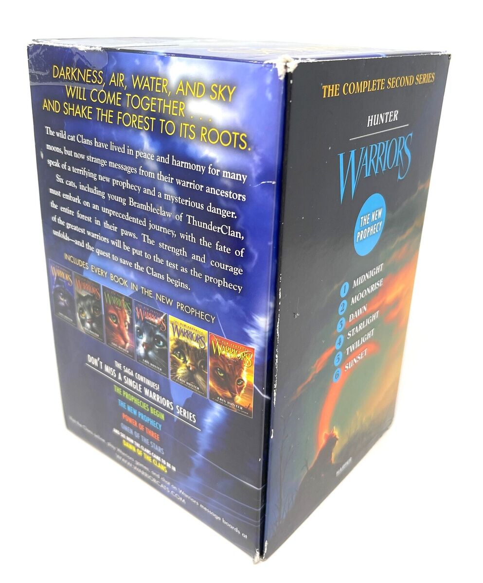  Warriors: The New Prophecy Box Set: Volumes 1 to 6: The  Complete Second Series: 9780062367150: Hunter, Erin: Books