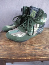 Otomix EUC green camouflage suede wrestling training sneakers trainers 7.5