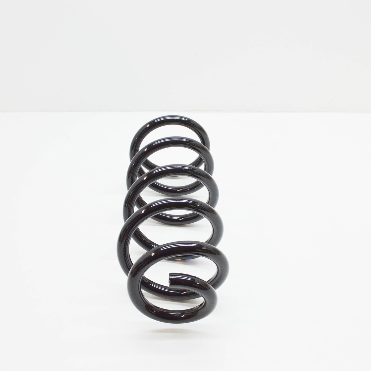 MERCEDES-BENZ C W205 Front Right Coil Spring A2053216104 2015 NEW