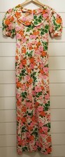 Vintage 50's Women's House Dress Vibrant Floral Fabric Zip Back Handmade READ