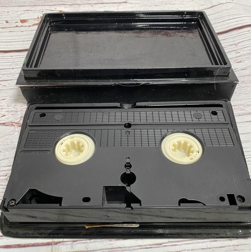 Vintage Walt Disney Kids The Sword in the Stone VHS 229 V Black Diamond Edition - Picture 8 of 9