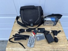 JVC Digital Video Camera GR-D72U MiniDV Camcorder w/Batteries  Charger