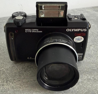 Olympus Camedia C-770 Ultra Zoom 4.0MP Digitalkamera