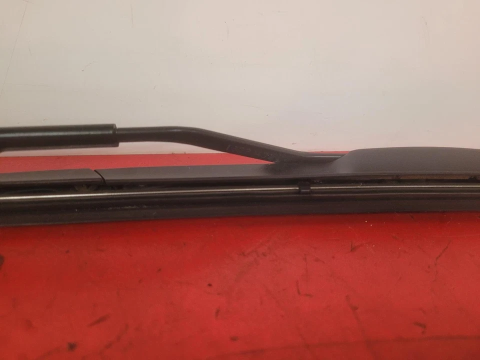 BRAZO LIMPIAPARABRISAS TRASERO VAUXHALL INSIGNIA 2011 5 PUERTAS Foto 3 de 4