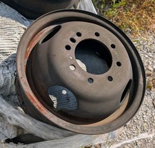 16 Steel Dual Wheel 8 Lug - 4.77 Center Hole Diameter - Rust