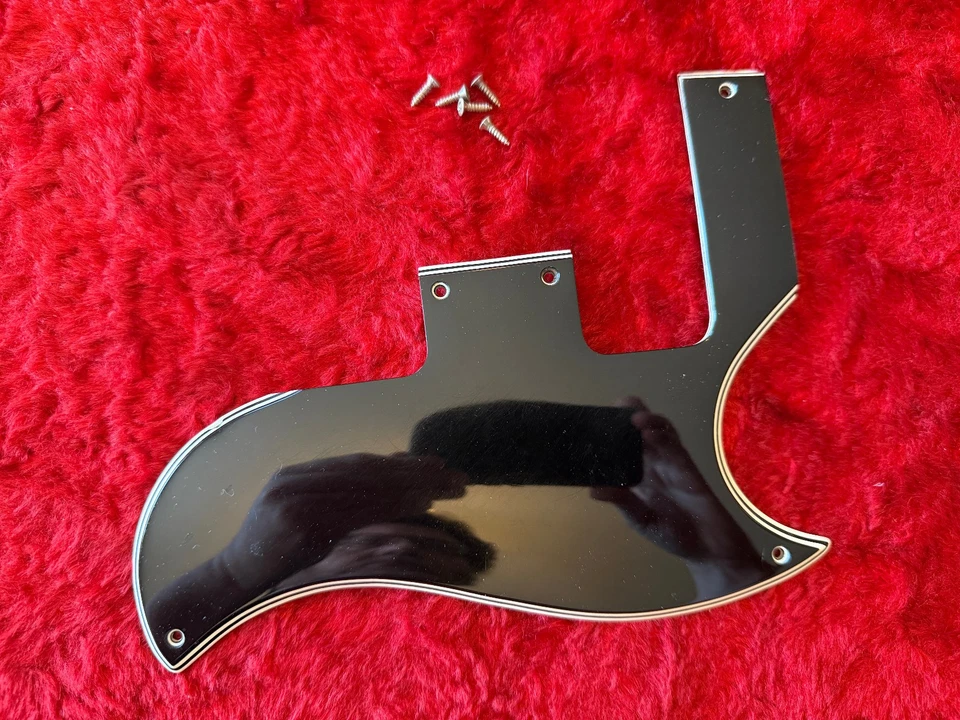Original Vintage 1965 Gibson SG Pickguard 5 ply Black - Image 2 of 4