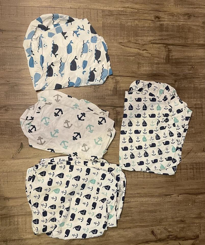 Sábanas y manta para cuna con tema de ballena Pottery Barn Foto 2 de 4