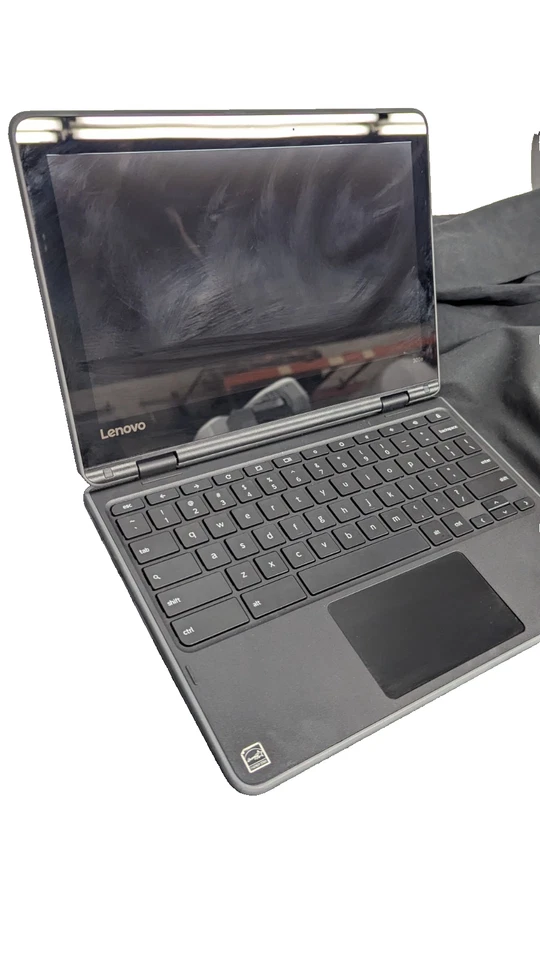 Lenovo 300e Chromebook 2nd Gen 11.6" 1.10 Ghz Celeron 32GB SSD Grade B *No AC* - Image 2 of 3