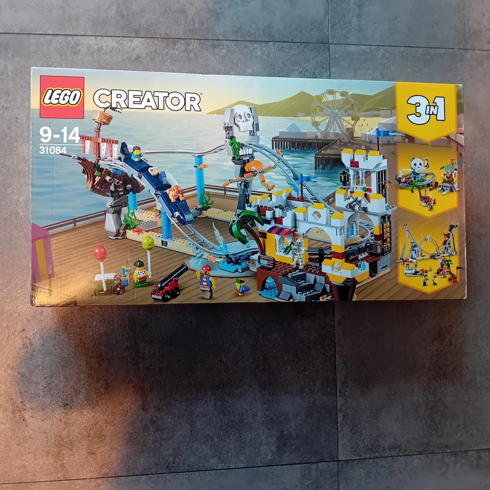 LEGO Creator 31084 Pirate Roller Coaster, foto 1 di 5